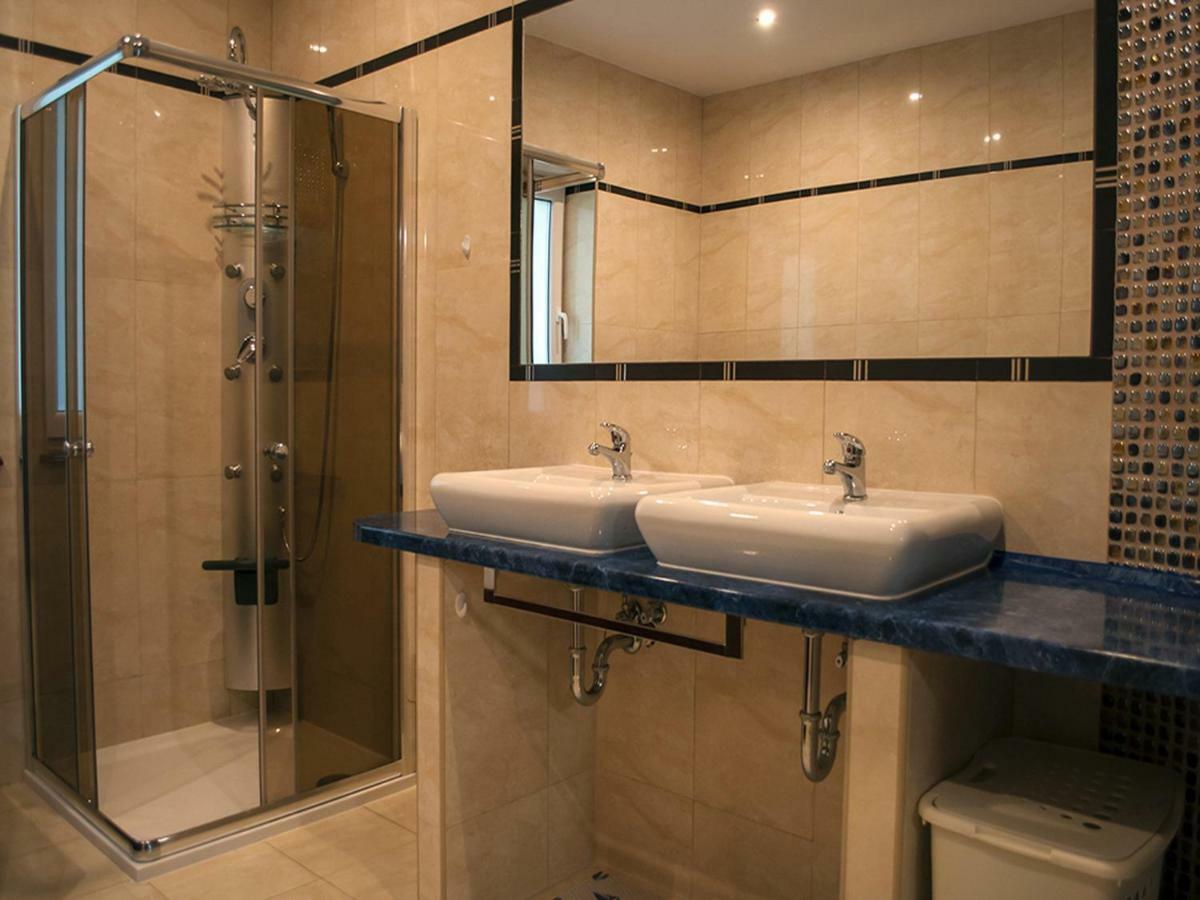 Louisapark Villa Lagow  Ngoại thất bức ảnh