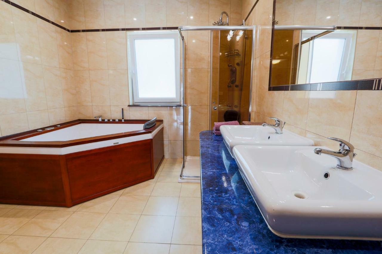Louisapark Villa Lagow  Ngoại thất bức ảnh